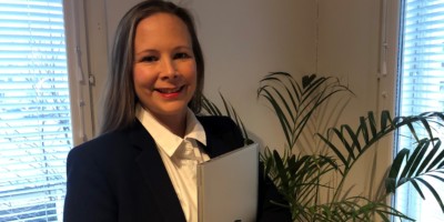 Sovellusasiantuntija ja tietosuojavastaava Milla Arakivi vastaa Finlan tietosuoja-asioiden käytännön toteutuksesta.